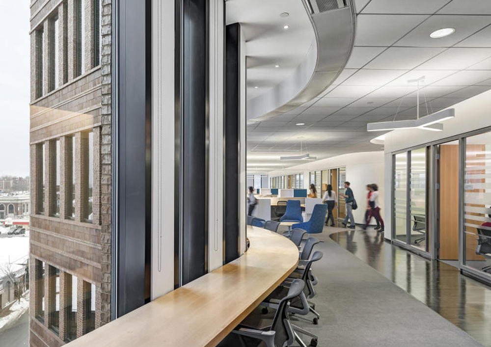 23 04 2015 Alexandra Lange on what makes the new Boston Public Schools headquarters 